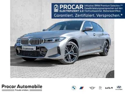 Grau Gebraucht 2024 BMW 330e M Sport Limousine | 44.850 € (Guter Preis)