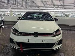 Weiß Gebraucht 2019 VW Golf VII GTI Limousine | 15.500 € (Superpreis)