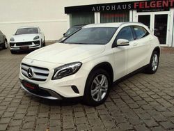 Weiß Gebraucht 2016 Mercedes GLA180 SUV | 17.495 € (Fairer Preis)