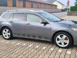 Grau Gebraucht 2011 Honda Accord Lifestyle Kombi | 3.990 €
