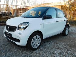 Schwarz Gebraucht 2016 Smart ForFour Basis Kleinwagen | 5.499 € (Etwas zu teuer)
