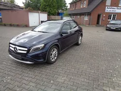 Cavansitblau metalliclack Gebraucht 2016 Mercedes GLA220 SUV | 16.700 € (Guter Preis)