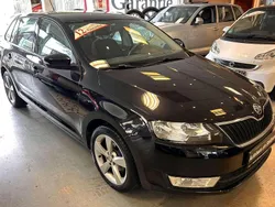 Schwarz Gebraucht 2017 Skoda Rapid Cool Edition Kombi | 7.999 € (Guter Preis)