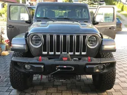 Grau Gebraucht 2020 Jeep Wrangler Sahara SUV | 52.000 € (Etwas zu teuer)