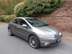 Grau Gebraucht 2008 Honda Civic Sport Limousine | 8.900 € (Teuer)