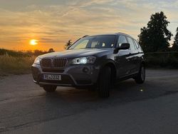 Grau Gebraucht 2011 BMW X3 xLine SUV | 9.500 € (Teuer)