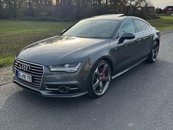 Grau Gebraucht 2015 Audi A7 Ambiente Limousine | 27.419 € (Etwas zu teuer)