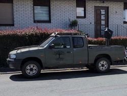 Grün Gebraucht 2000 Mazda B Series Abholung | 1.800 €