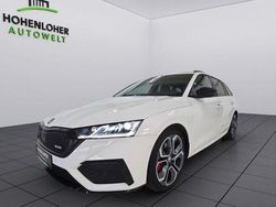 Weiß Gebraucht 2022 Skoda Octavia RS Kombi | 29.890 € (Fairer Preis)