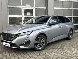Silber Gebraucht 2024 Peugeot 308 Limousine | 22.990 € (Superpreis)