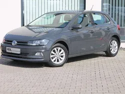 Grau Gebraucht 2018 VW Polo Highline Kleinwagen | 11.698 € (Guter Preis)