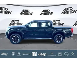 Black (m) (metallic) Gebraucht 2022 Nissan Navara Abholung | 28.490 € (Guter Preis)