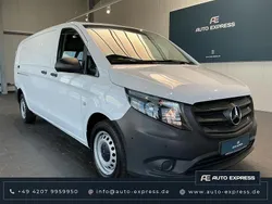 Weiß (arktikweiss) Gebraucht 2024 Mercedes Vito Van / Kleinbus | 33.201 € (Guter Preis)