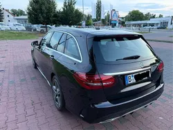 Schwarz Gebraucht 2018 Mercedes C300 AMG Kombi | 28.000 € (Fairer Preis)