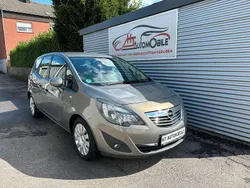 Braun Gebraucht 2011 Opel Meriva Van / Kleinbus | 4.499 € (Fairer Preis)