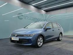 Blau Gebraucht 2024 VW Golf VIII Kombi | 23.249 € (Guter Preis)