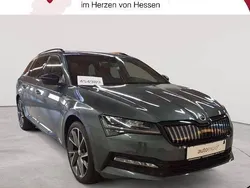 Quarzgrau metallic Gebraucht 2020 Skoda Superb SportLine Kombi | 24.990 € (Fairer Preis)