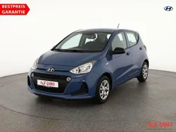 Blau Gebraucht 2017 Hyundai i10 Classic Kleinwagen | 9.990 € (Teuer)