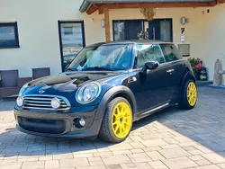 Schwarz Gebraucht 2011 Mini Cooper Kleinwagen | 8.499 € (Teuer)