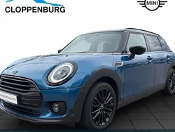 Blau Gebraucht 2022 Mini Cooper Clubman Kombi | 24.655 € (Etwas zu teuer)