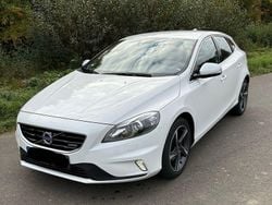 Weiß Gebraucht 2014 Volvo V40 R-Design Kinetic Kombi | 13.990 € (Fairer Preis)