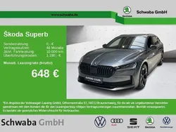 Grau Neu 2025 Skoda Superb SportLine Kombi | 48.960 € (Fairer Preis)