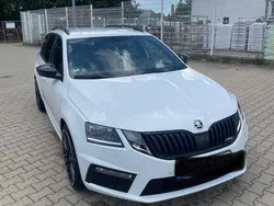 Weiß Gebraucht 2020 Skoda Octavia RS Kombi | 26.500 €