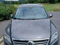 Grau Gebraucht 2011 VW Tiguan SUV | 6.990 € (Guter Preis)