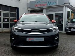 Grau Gebraucht 2019 Kia Stonic Spirit SUV | 16.440 € (Fairer Preis)