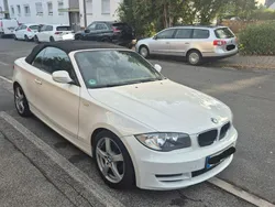 Weiß Gebraucht 2011 BMW 118 Cabriolet Cabrio | 8.100 € (Fairer Preis)