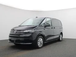 Deep black perleffekt (metallic) Gebraucht 2024 VW Multivan Limousine | 49.950 € (Superpreis)