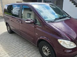 Rot Gebraucht 2008 Mercedes Viano Van / Kleinbus | 8.500 € (Guter Preis)