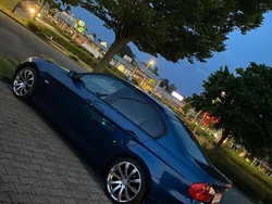 Blau Gebraucht 2006 BMW 320 Limousine | 4.200 € (Fairer Preis)
