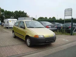 Gelb Gebraucht 1994 Fiat Punto S Kleinwagen | 499 €