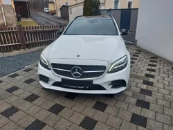 Weiß Gebraucht 2021 Mercedes 220 Sportline Kombi | 25.999 € (Fairer Preis)