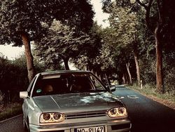 Grau Gebraucht 1997 VW Golf III Limousine | 2.300 € (Fairer Preis)