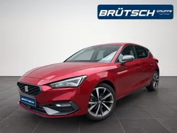 "desire" rot metallic Gebraucht 2022 Seat Leon FR Limousine | 25.980 € (Fairer Preis)