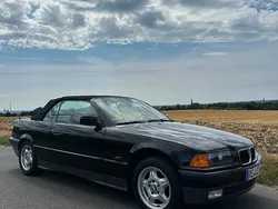 Schwarz Gebraucht 1995 BMW 318 Cabriolet Cabrio | 6.900 €