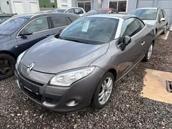 Grau Gebraucht 2011 Renault Mégane Cabriolet Expression Cabrio | 4.950 € (Superpreis)