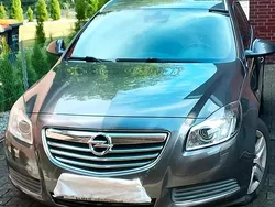 Grau Gebraucht 2010 Opel Insignia Kombi | 3.800 € (Fairer Preis)