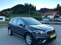 Grau Gebraucht 2020 Suzuki SX4 S-Cross SUV | 19.990 €