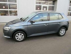 Quarzgrau metallic Gebraucht 2020 Skoda Fabia Active Kleinwagen | 11.980 € (Fairer Preis)