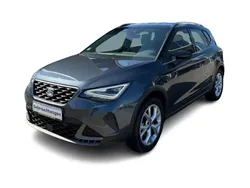 Grau Gebraucht 2024 Seat Arona FR SUV | 22.879 € (Fairer Preis)