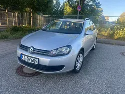 Reflexsilber metallic Gebraucht 2010 VW Golf VI Comfortline Kombi | 5.200 € (Guter Preis)
