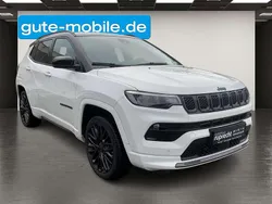 Weiß alpine white (vr296) Gebraucht 2022 Jeep Compass SUV | 22.990 € (Superpreis)
