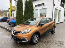 Taklamakanorange metallic (metallic) Gebraucht 2018 Renault Captur Life SUV | 9.990 € (Fairer Preis)