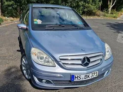 Grau Gebraucht 2006 Mercedes B170 Van / Kleinbus | 4.000 € (Fairer Preis)