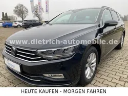 Deep black perleffekt Gebraucht 2023 VW Passat Kombi | 22.690 € (Etwas zu teuer)