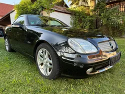 Schwarz Gebraucht 2003 Mercedes 230 Edition Cabrio | 2.290 €