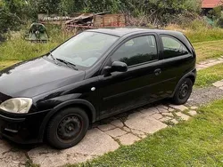 Schwarz Gebraucht 2004 Opel Corsa Kombi | 305 € (Guter Preis)